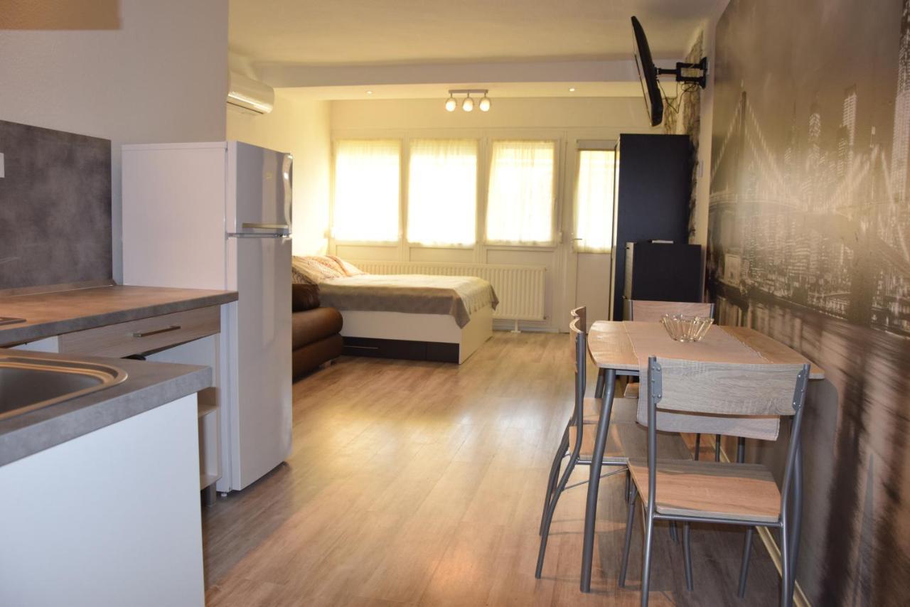 La Siesta Bogacs Apartman Buitenkant foto