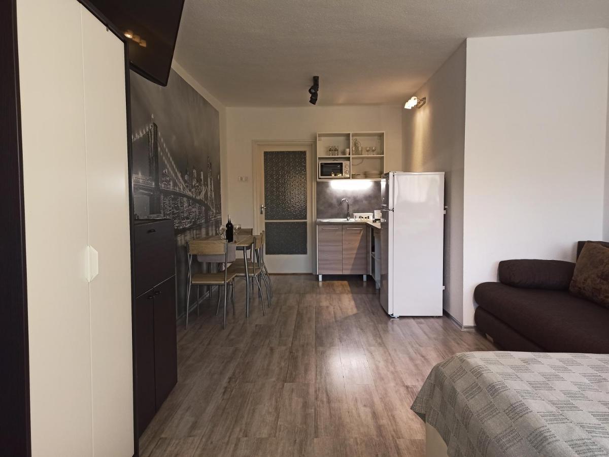 La Siesta Bogacs Apartman Buitenkant foto