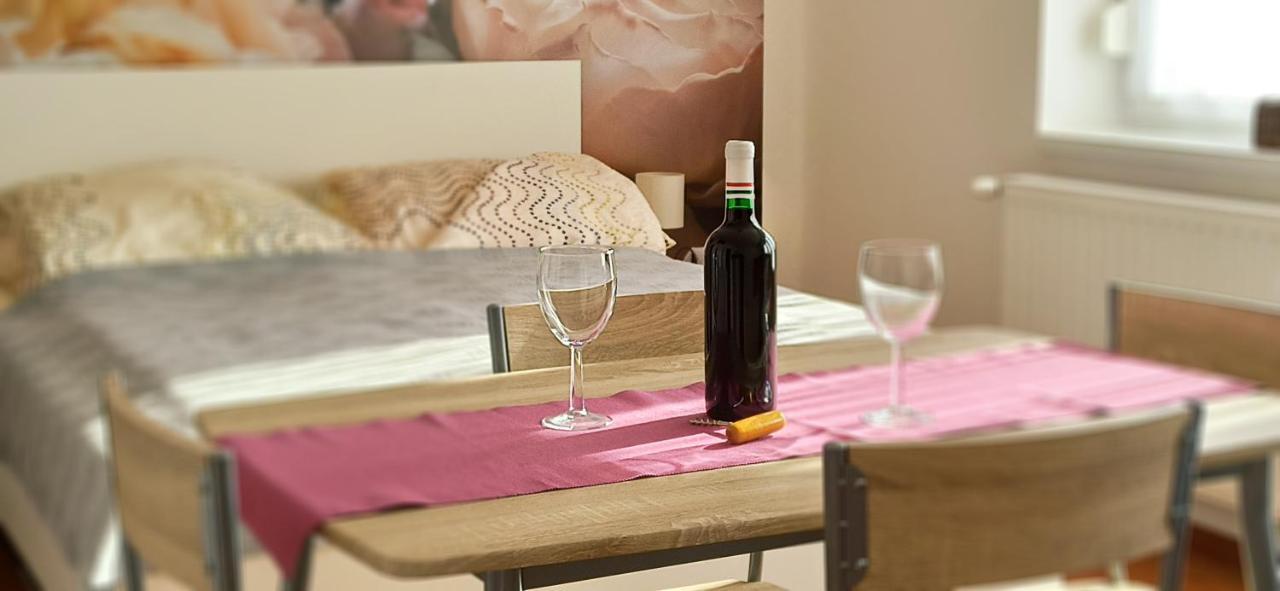 La Siesta Bogacs Apartman Buitenkant foto