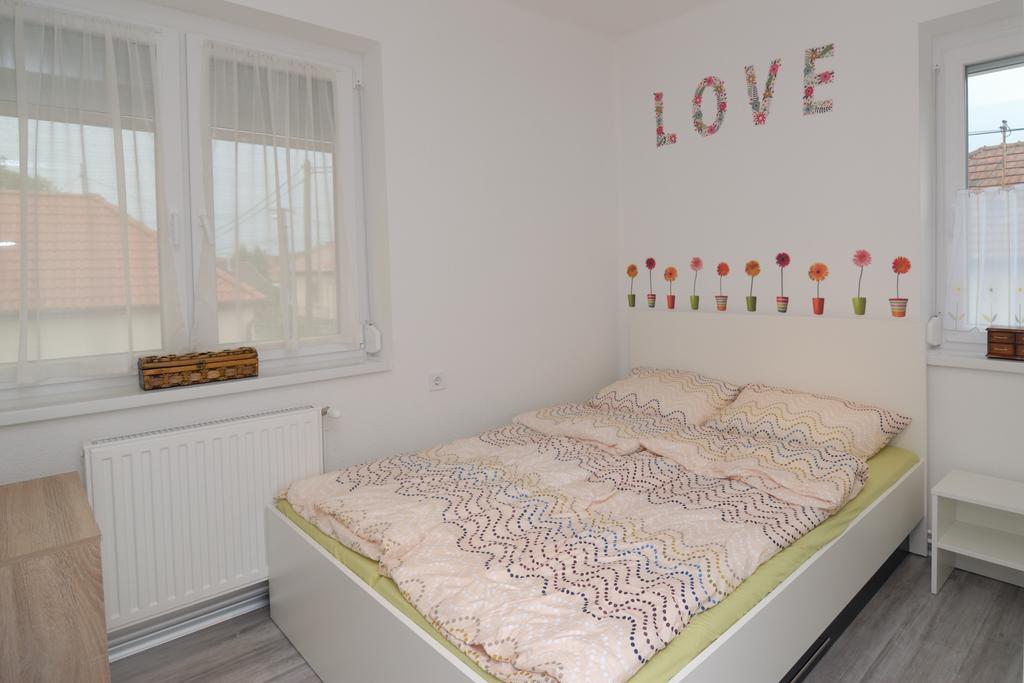 La Siesta Bogacs Apartman Buitenkant foto